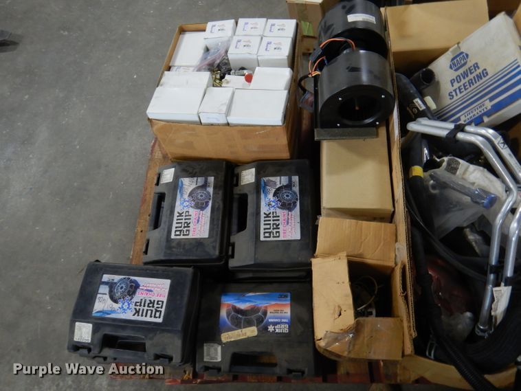 image for item DY9594 Bus parts