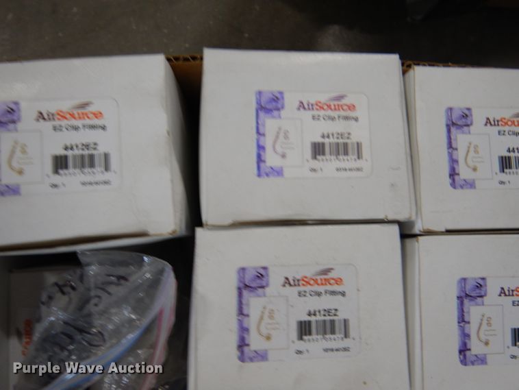 image for item DY9594 Bus parts