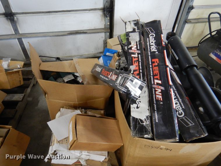 image for item DY9594 Bus parts