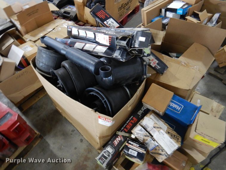 image for item DY9594 Bus parts