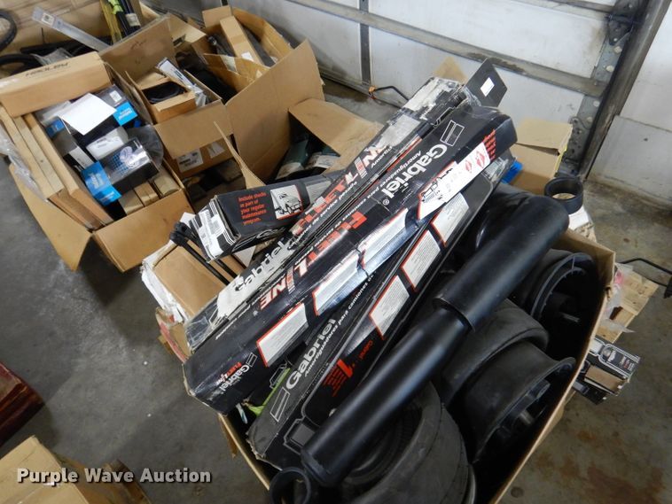 image for item DY9594 Bus parts