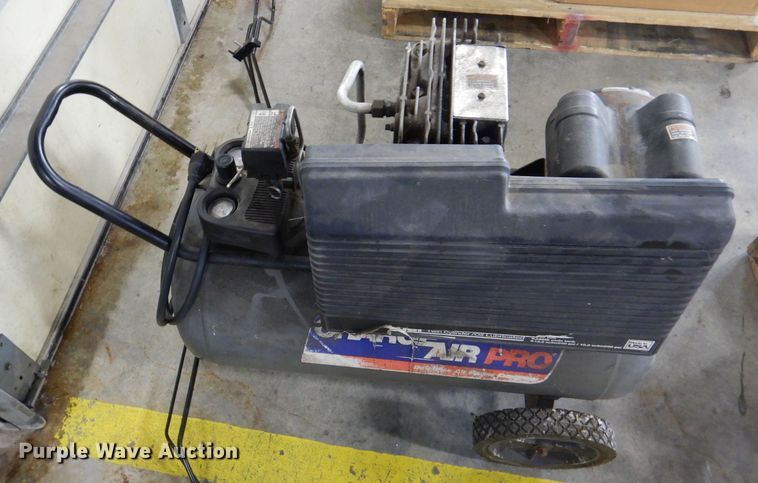 image for item DY9597 Charge Air Pro air compressor
