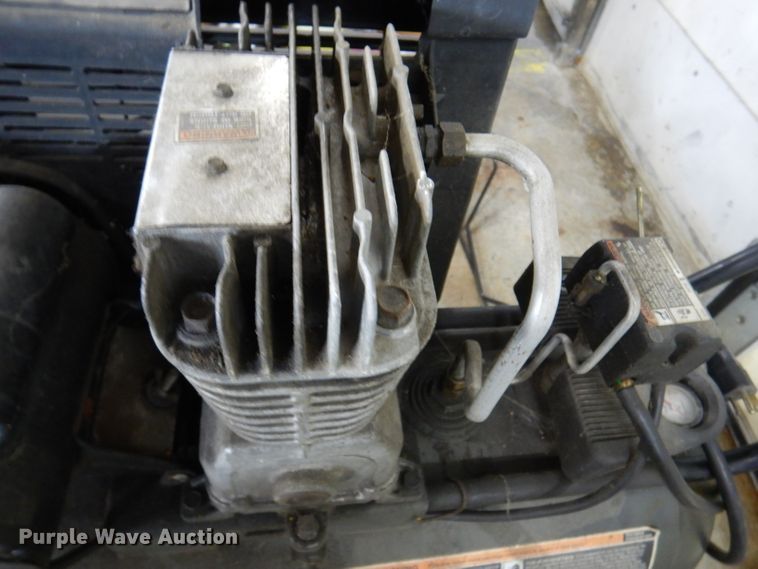 image for item DY9597 Charge Air Pro air compressor