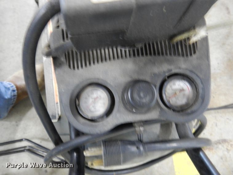 image for item DY9597 Charge Air Pro air compressor