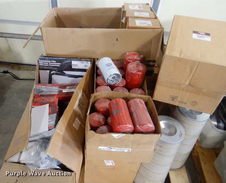 image for item DY9598 Truck parts