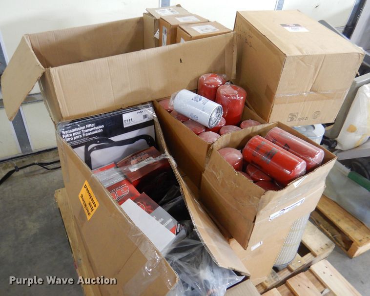 image for item DY9598 Truck parts