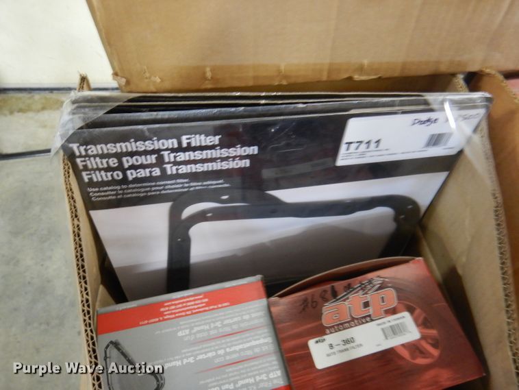 image for item DY9598 Truck parts