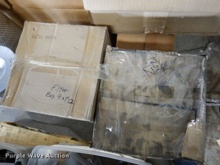 image for item DY9598 Truck parts