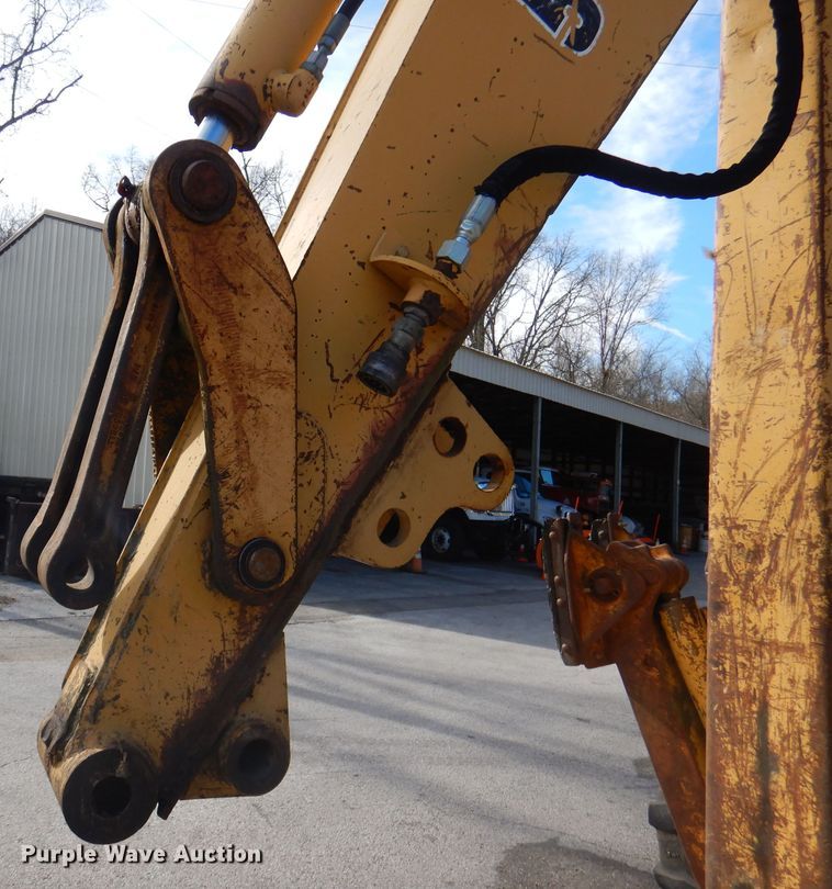 image for item DY9621 1994 John Deere 510D  backhoe