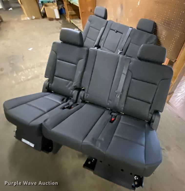 image for item EL9588 (4) seats