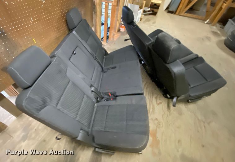 image for item EL9588 (4) seats