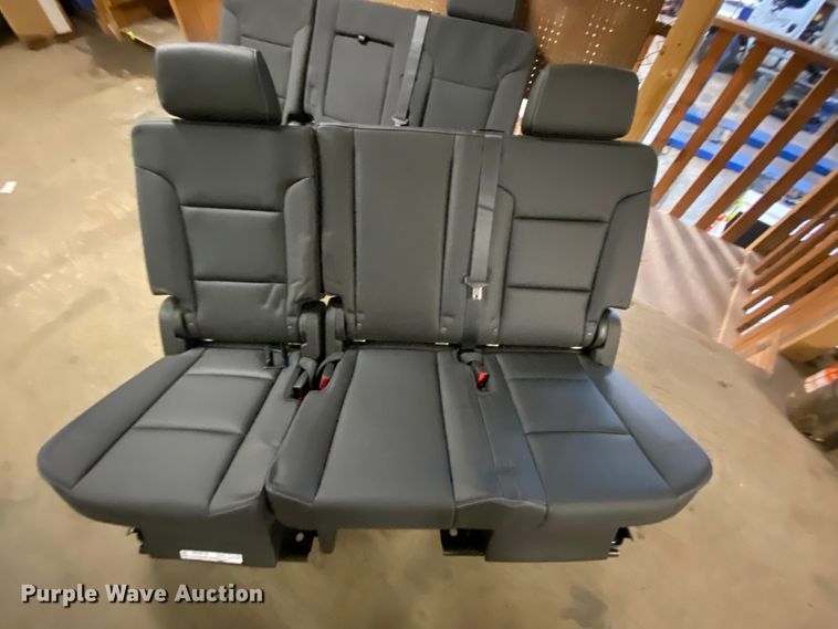 image for item EL9588 (4) seats