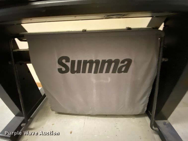 image for item EL9597 Summa S75 plotter