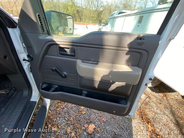 image for item EL9600 2010 Ford F150  SuperCab pickup truck