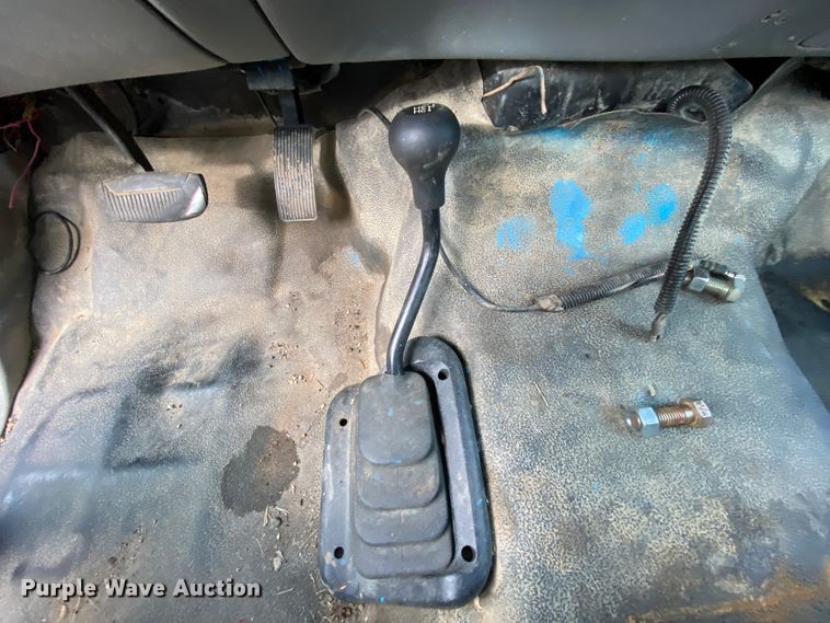 image for item EL9603 2006 Ford F550 Super Duty  utility truck