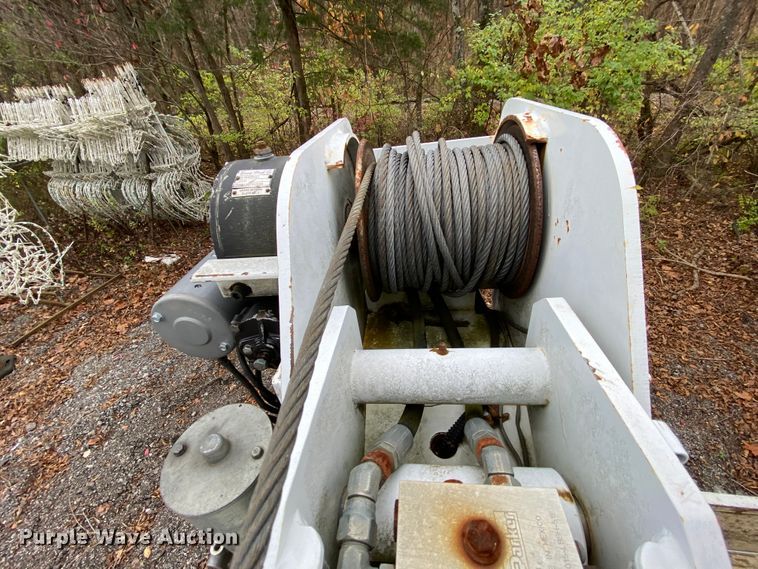 image for item EL9603 2006 Ford F550 Super Duty  utility truck