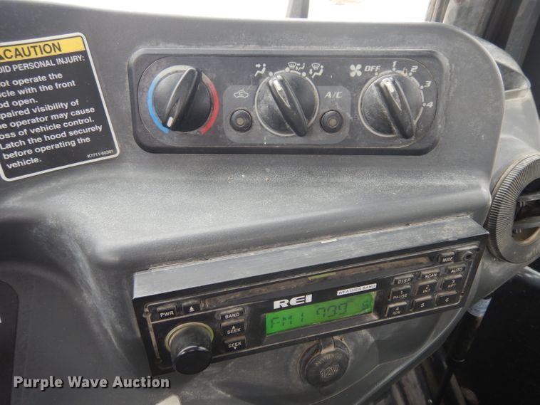 image for item EY9043 Kubota RTV1100  utility vehicle