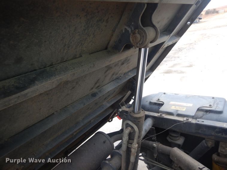 image for item EY9043 Kubota RTV1100  utility vehicle