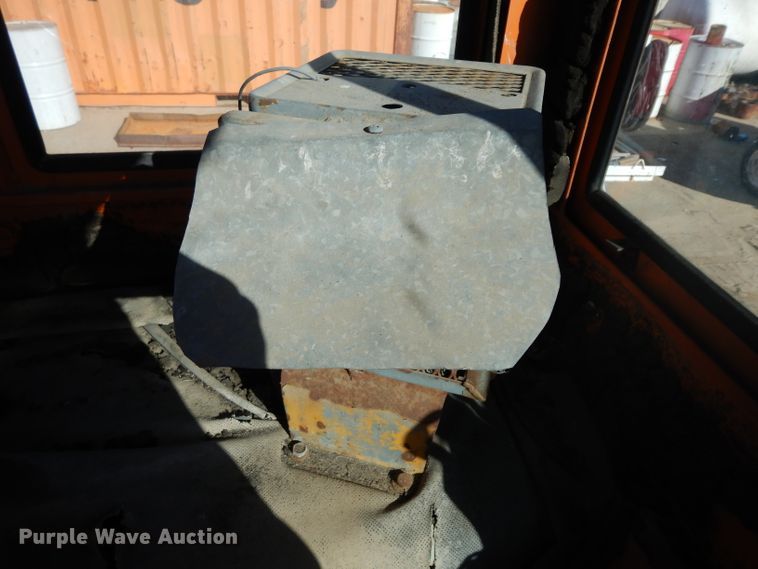 image for item EY9118 Broce  broom