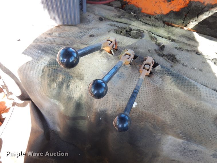 image for item EY9118 Broce  broom