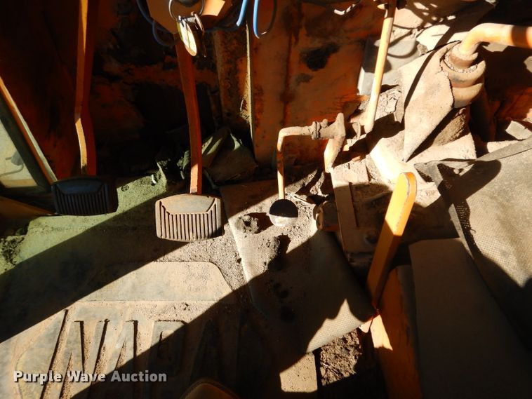 image for item EY9118 Broce  broom