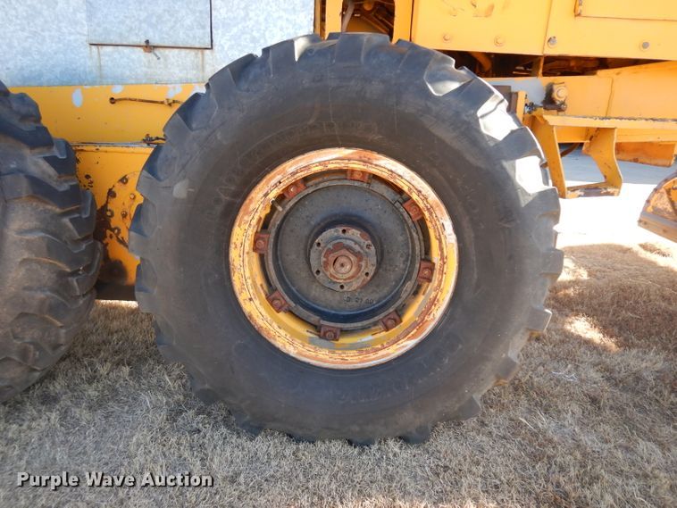 image for item EY9119 Galion 118  Series B rigid frame motor grader