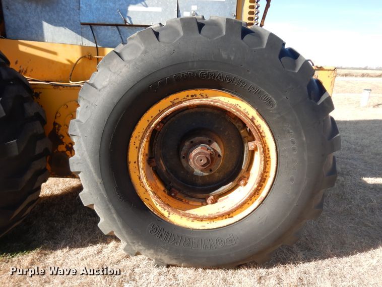 image for item EY9119 Galion 118  Series B rigid frame motor grader