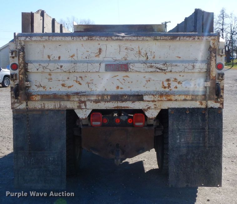 image for item FG9703 1998 Chevrolet C6500  dump truck