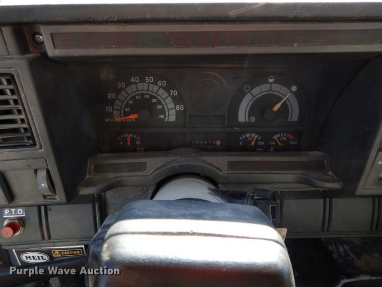 image for item FG9703 1998 Chevrolet C6500  dump truck