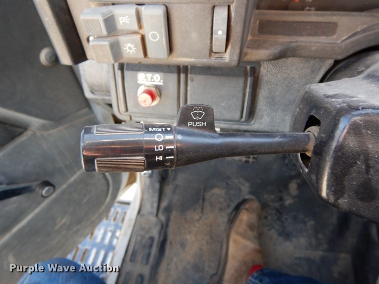 image for item FG9703 1998 Chevrolet C6500  dump truck