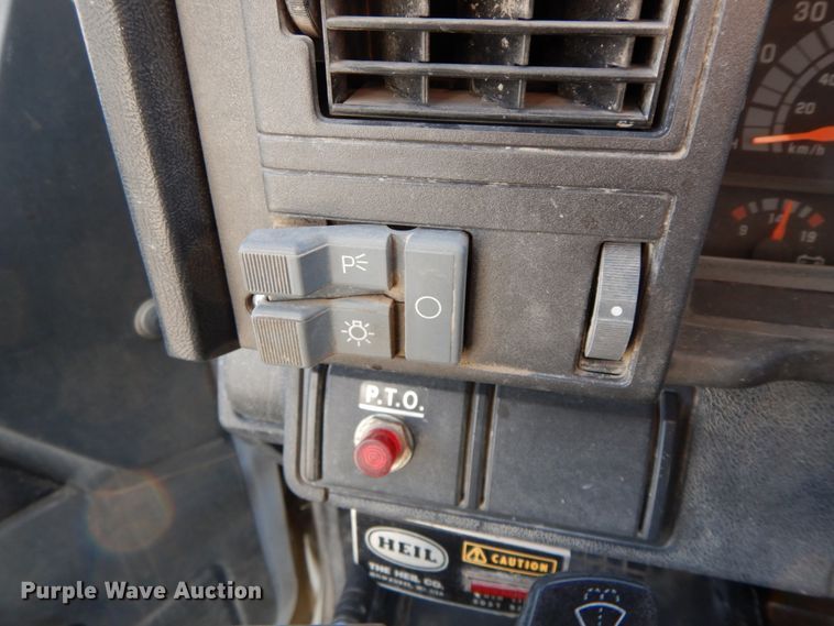 image for item FG9703 1998 Chevrolet C6500  dump truck