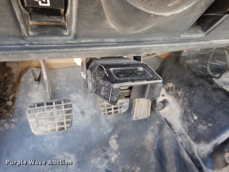 image for item FG9703 1998 Chevrolet C6500  dump truck