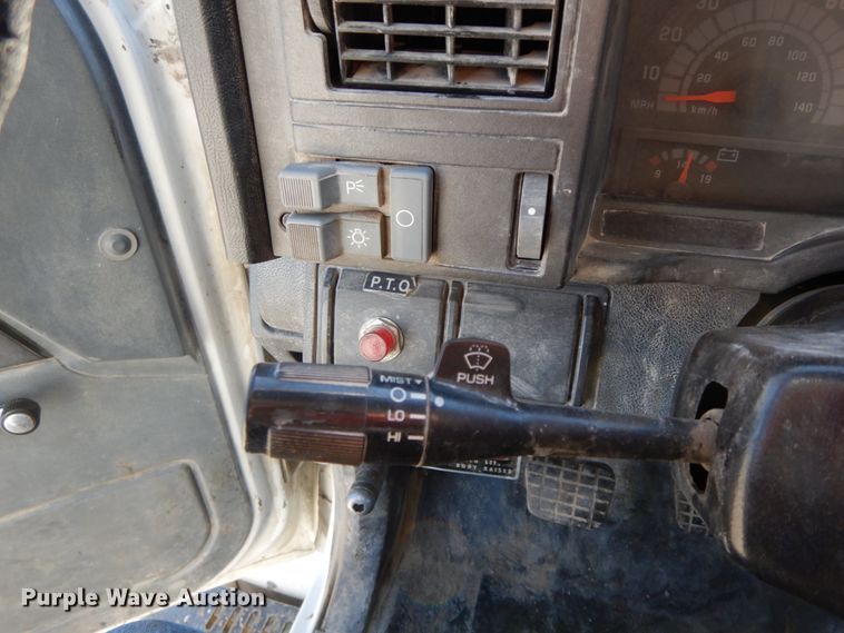 image for item FG9704 1998 Chevrolet C6500  dump truck