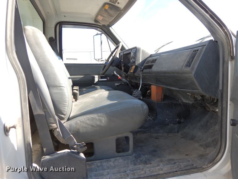 image for item FG9704 1998 Chevrolet C6500  dump truck