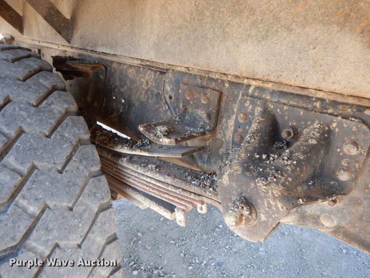 image for item FG9704 1998 Chevrolet C6500  dump truck