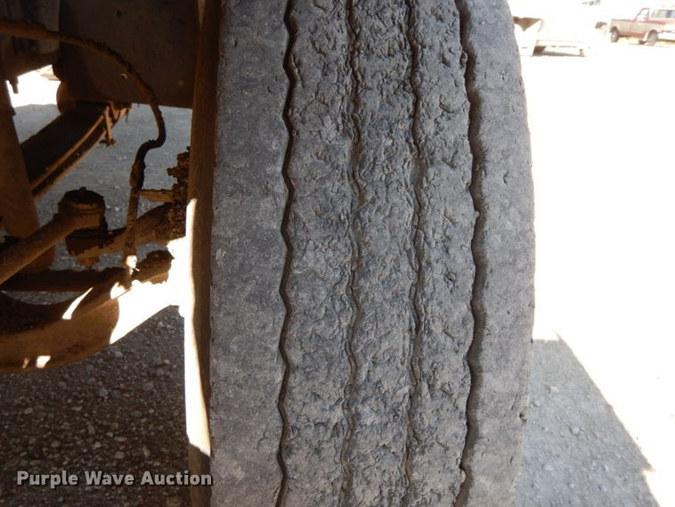 image for item FG9704 1998 Chevrolet C6500  dump truck