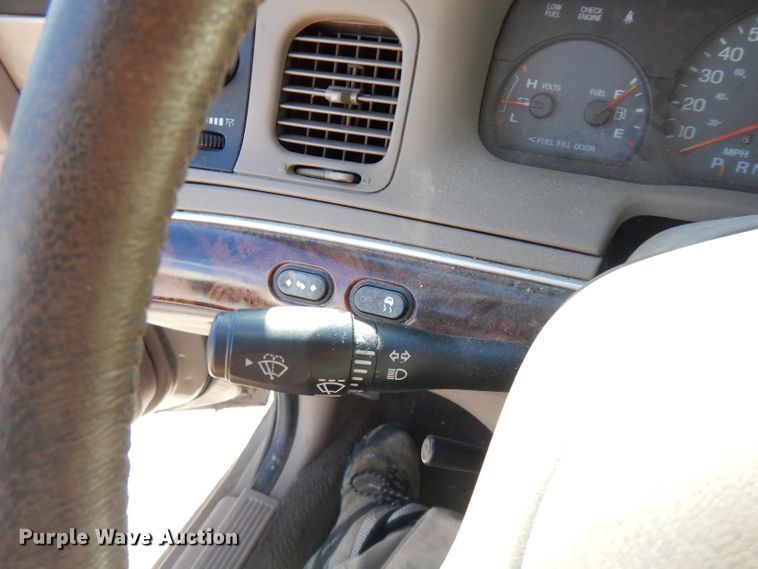 image for item FR9126 2004 Mercury Grand Marquis