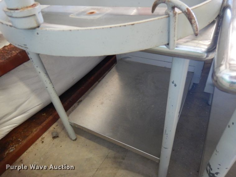 image for item FR9141 (4) tables