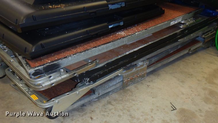 image for item FR9144 (4) portable stage sections