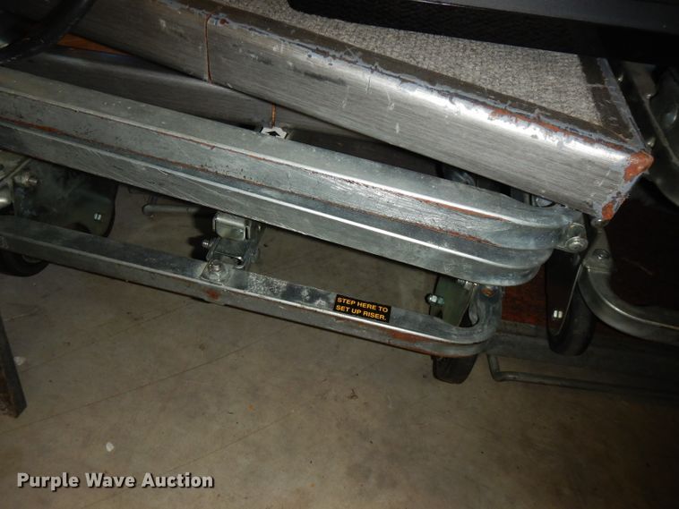 image for item FR9144 (4) portable stage sections