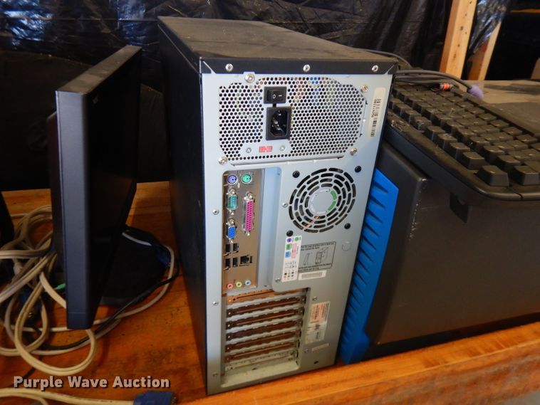 image for item FR9145 VersaLaser engraver/cutter system