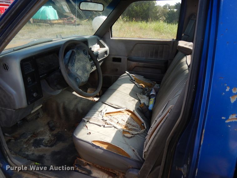 image for item FR9178 1996 Dodge Dakota  pickup truck