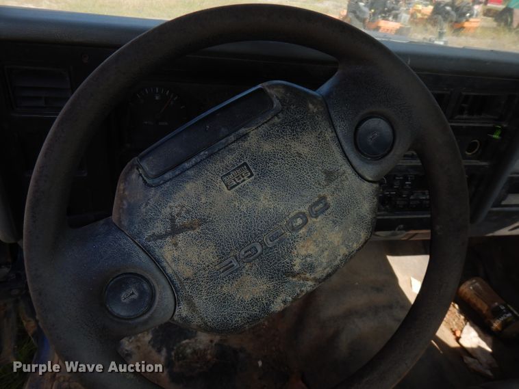 image for item FR9178 1996 Dodge Dakota  pickup truck