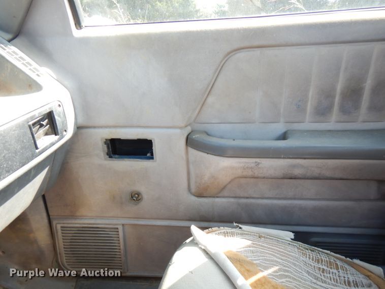 image for item FR9178 1996 Dodge Dakota  pickup truck