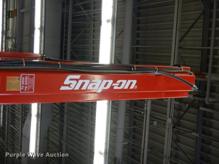 image for item FW9902 Snap-on 42010VS two post automotive lift