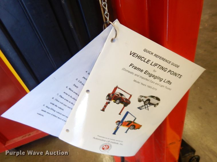 image for item FW9902 Snap-on 42010VS two post automotive lift