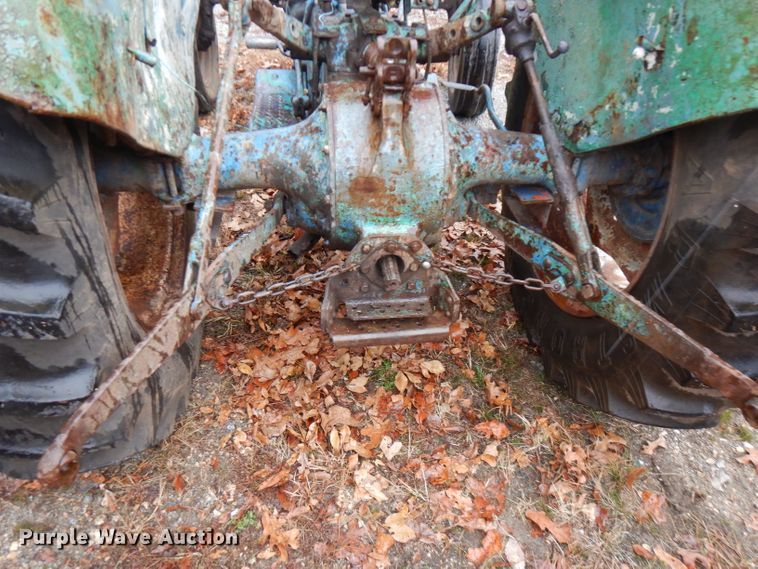 image for item FW9917 Ford 600  tractor