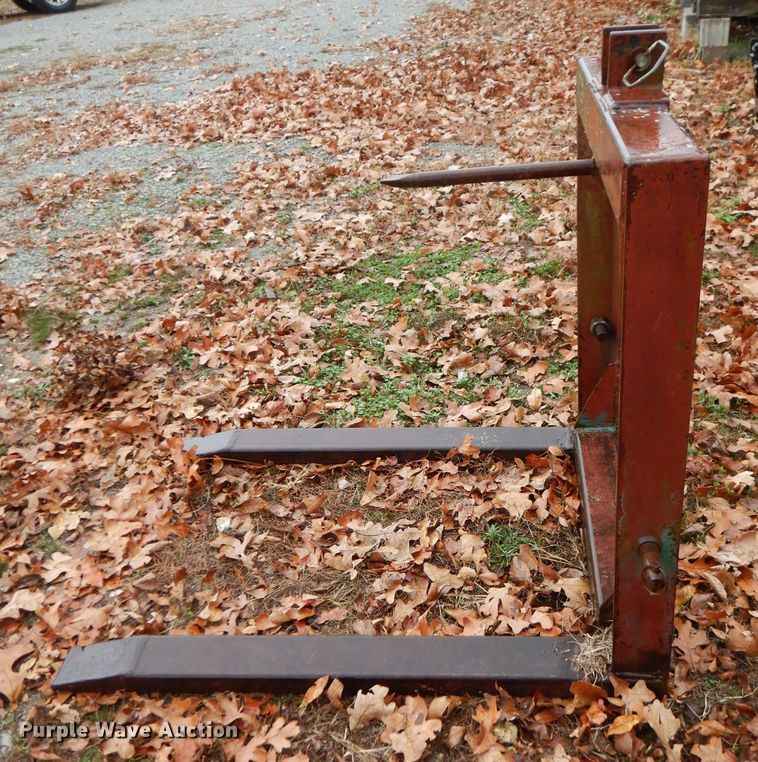 image for item FW9919 Bale spear