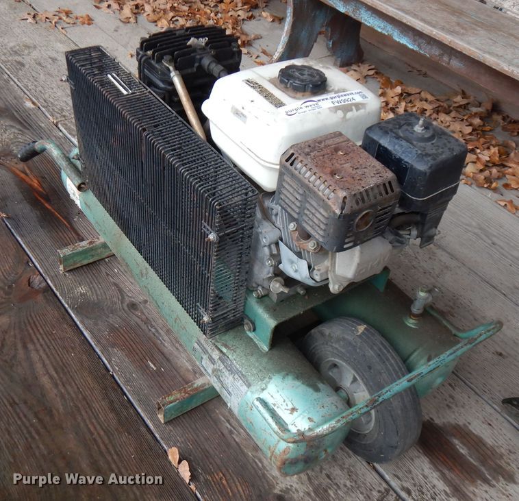 image for item FW9924 Air compressor