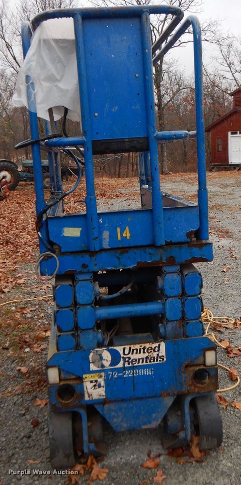 image for item FW9926 Up Right MX19  scissor lift